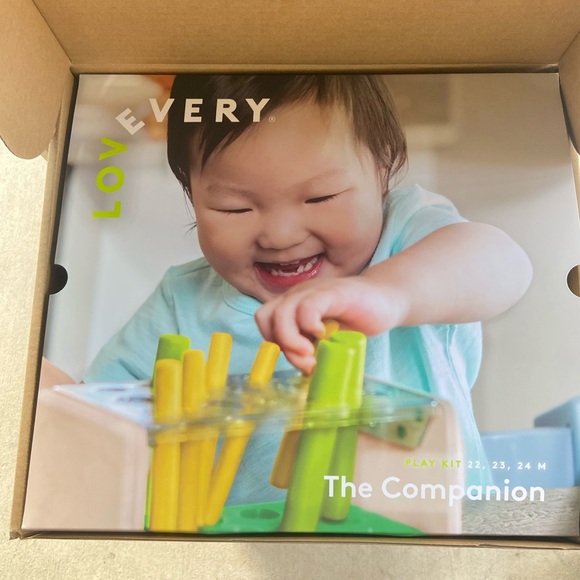 Complete Lovevery Companion box - Picture 1 of 2